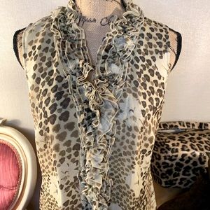 Richard Malcolm 🤍🤎 Ruffle Blouse